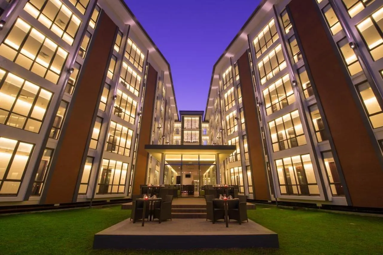 Hotel Vivanta Colombo, Airport Garden Seeduwa