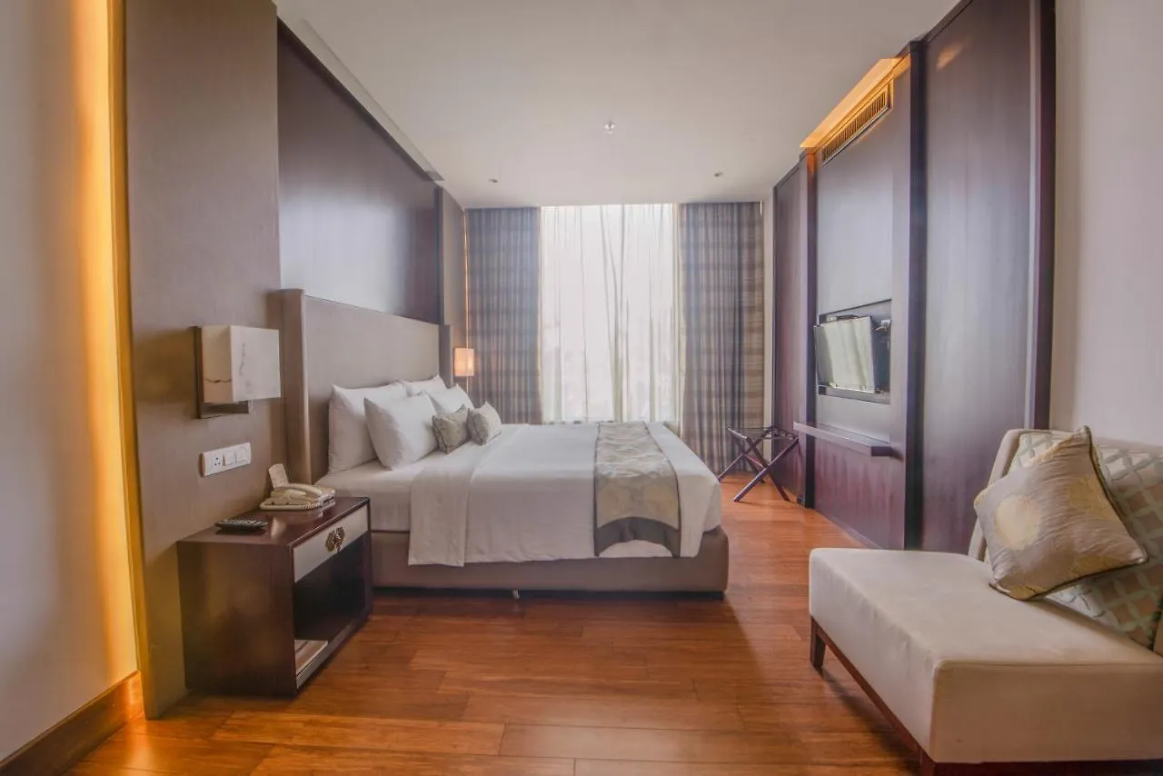 Vivanta Colombo, Airport Garden سيدوفا 5*,  سريلانكا