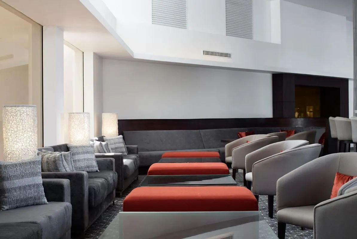 فندق Vivanta Colombo, Airport Garden سيدوفا
