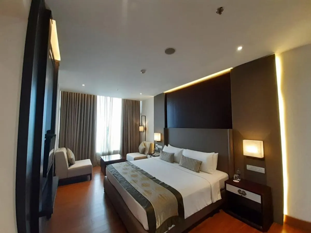 Vivanta Colombo, Airport Garden سيدوفا 5*,